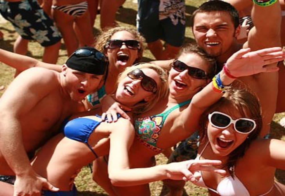 מיאמי ביץ' Bikini Hostel, Cafe & Beer Garden (Adults Only) מראה חיצוני תמונה